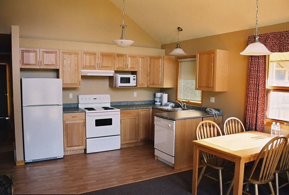 Alpine Meadows Resort Clearwater Exterior photo